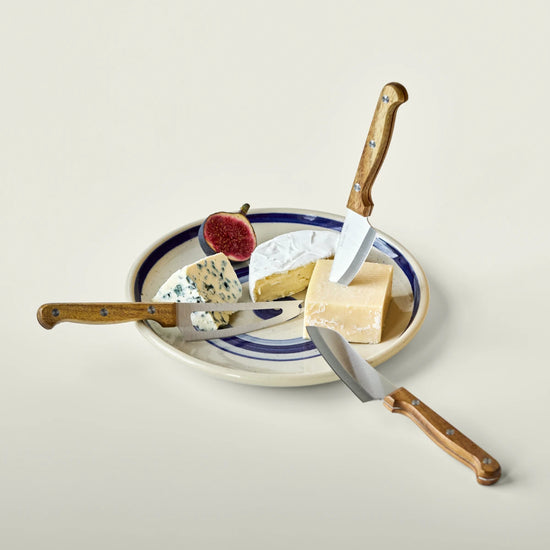 NVCheese Knives, Nature