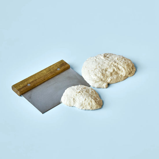 Dough cutter, Nature