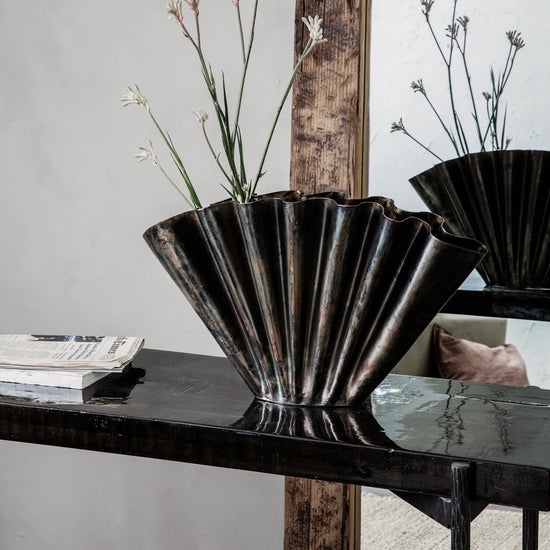 Vase, Flood, Antikes braun