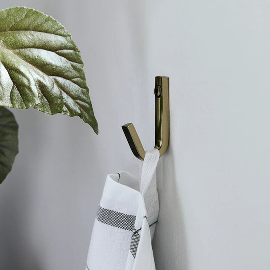 Hooks, HDBath, Golden