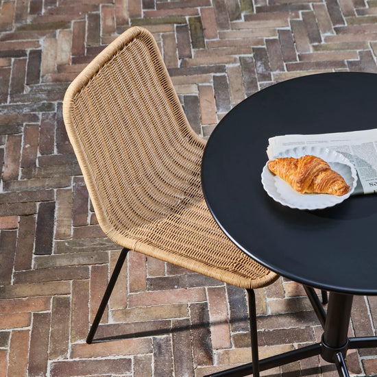 Chair, HDHapur, Nature