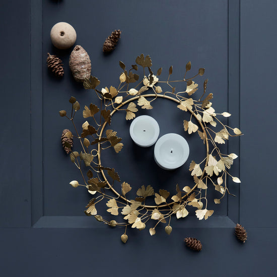 Wreath, HDTwigs, Brass finish