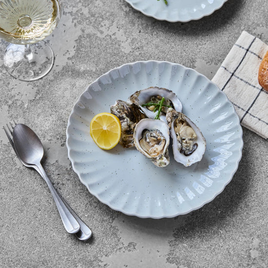 Dinner plate, HDScallop, Light blue