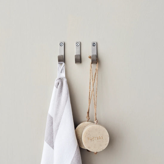 Hook, MKThapsus, Brushed silver finish