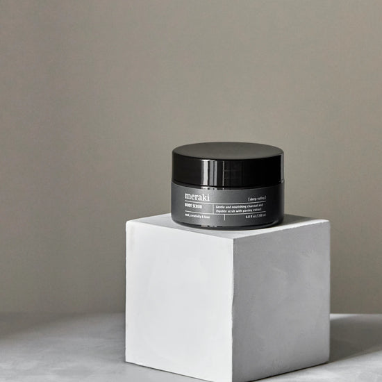 Aktivkohle-Körperpeeling, Deep valley, 200 ml