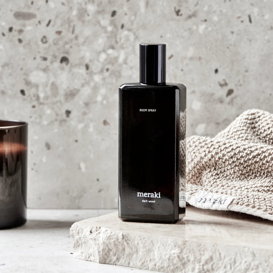 Zimmerspray, Dark wood