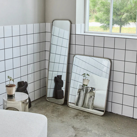 Mirror, HDMirror, Brushed silver finish