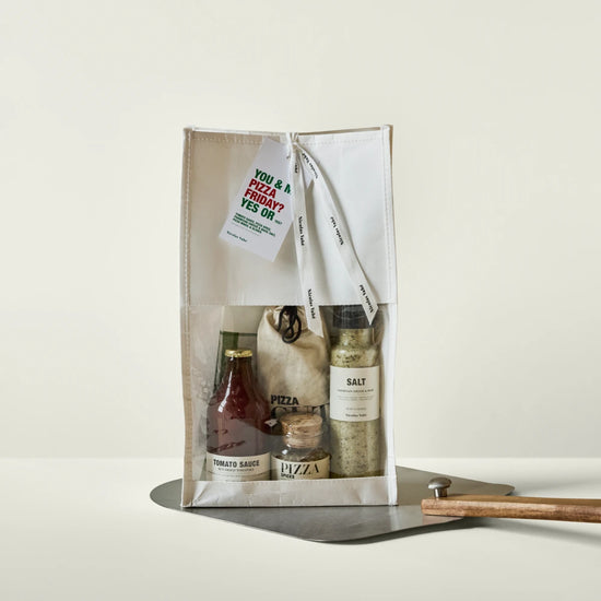 Gift bag, You & me, Pizza friday, 320|330|20 g|ml|g