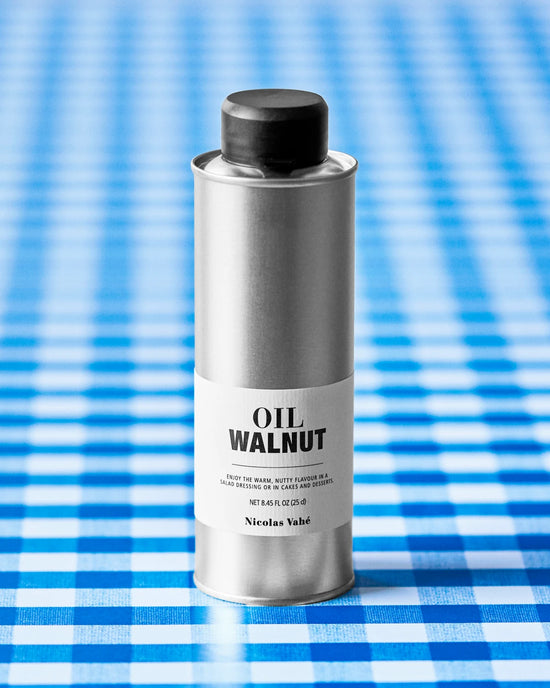 Walnut oil