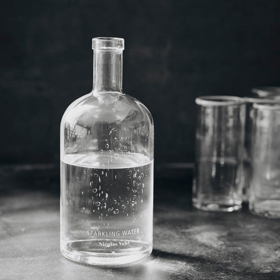 Bottle w. lid, NVSparkling, Clear