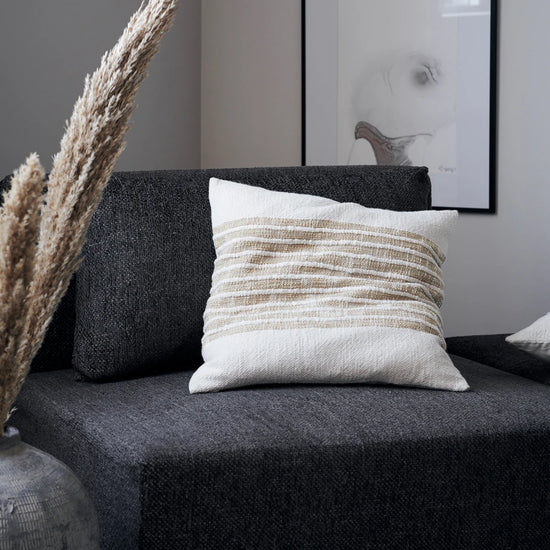 Cushion cover, HDYarn, Light brown