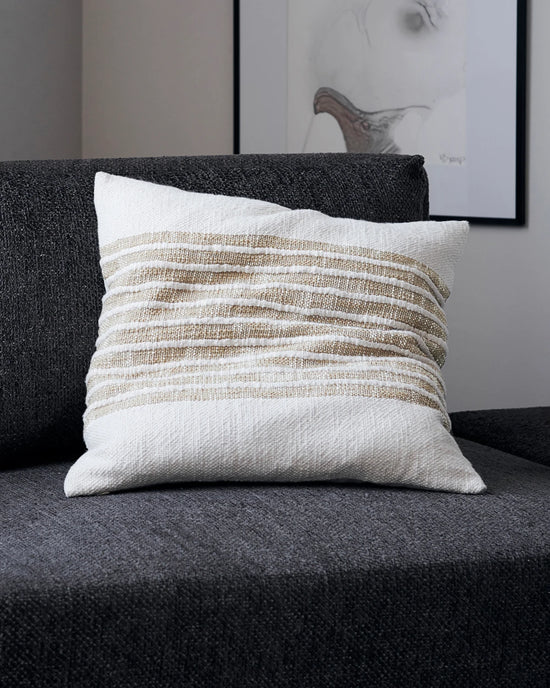 Cushion cover, HDYarn, Light brown