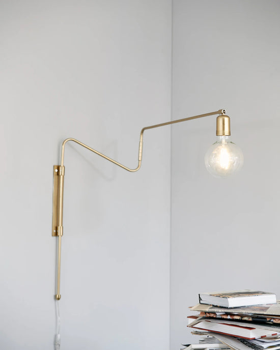 Wall lamp, HDSwing, Brass