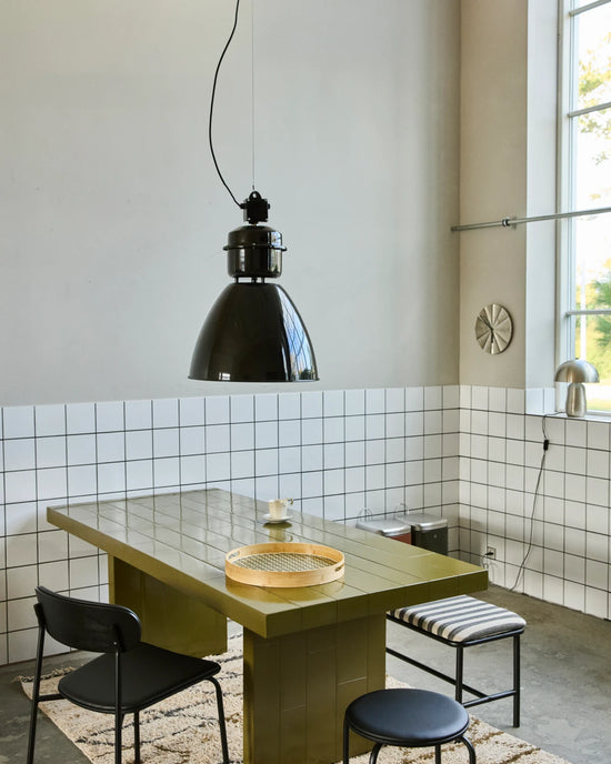 Lampe, Volumen, Schwarz