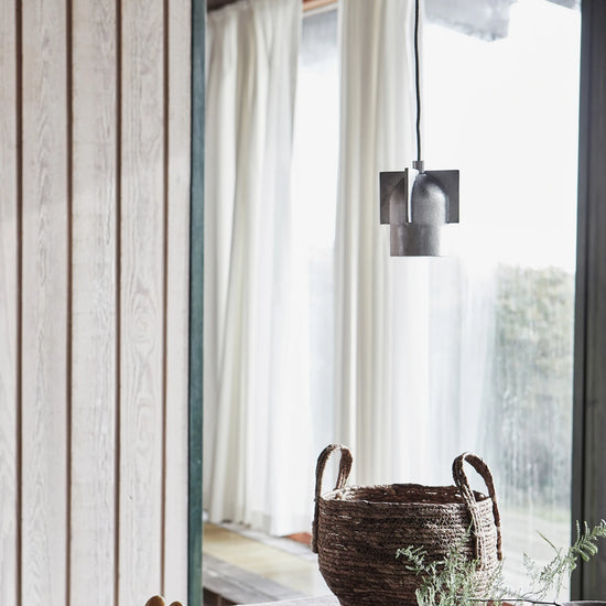 Lampe, Akola, Gebürstetes Silber