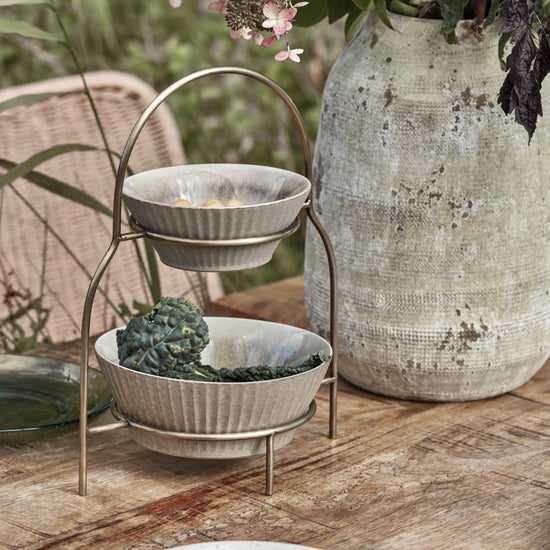 Plate stand, HDSana, Antique brass finish