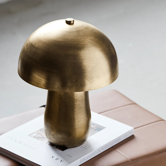 Table lamp, HDRoomie, Brass finish
