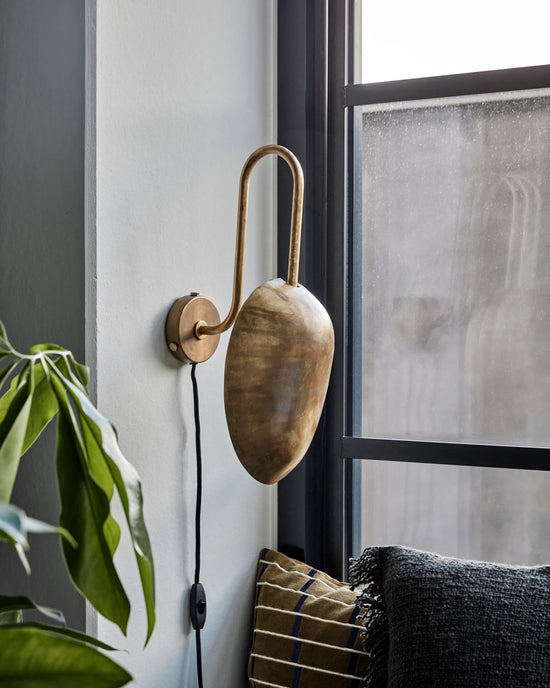 Wall lamp, HDSwan, Antique brass