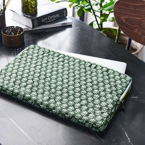 Computer sleeve, HDRest, Green