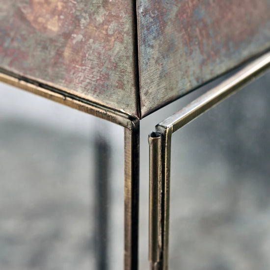 Hurricane, HDTilka, Antique brass