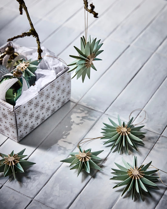 Christmas ornament, HDStari, Green, Champagne