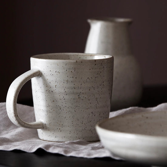 Tasse, Pion, Grau/ weiß