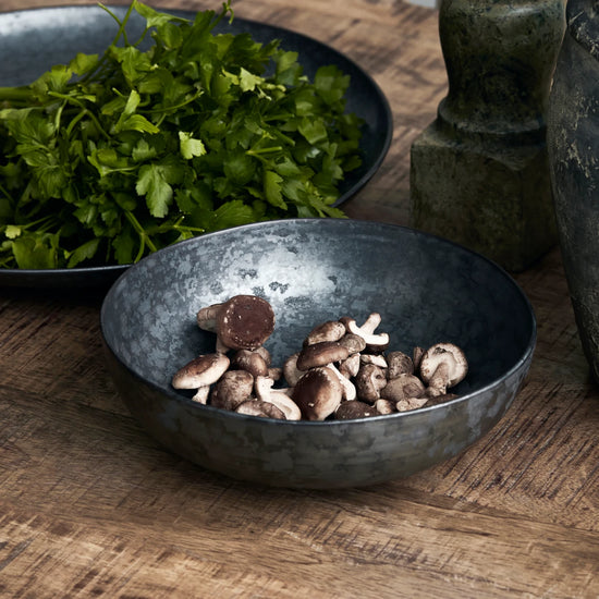 Schüssel, Pion, Schwarz/Braun