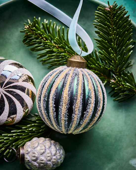 Christmas ornament, HDFrost, Green