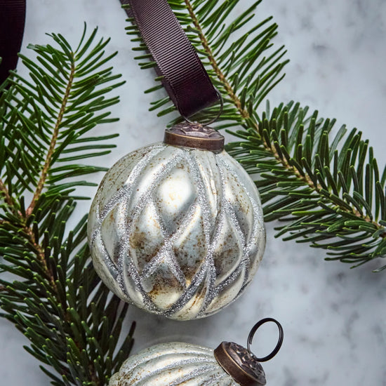 Weihnachtsschmuck, HDRhomb, Antik-Silber