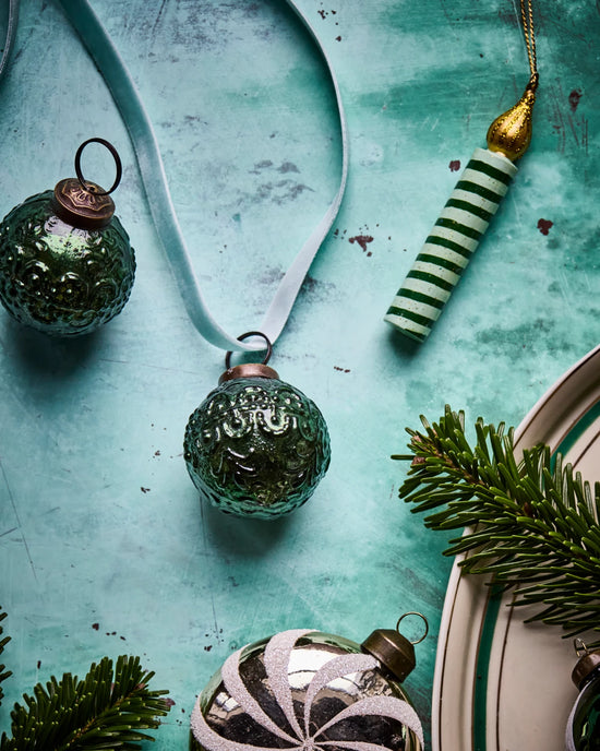 Christmas ornament, HDRoon, Green
