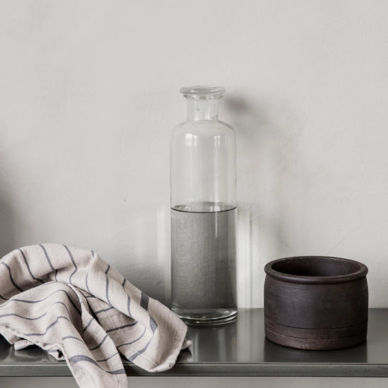 Flasche mit Deckel, Farma, Klar