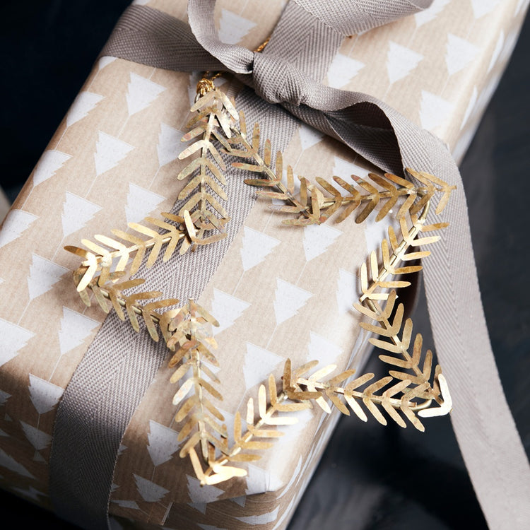 Christmas giftwrapping