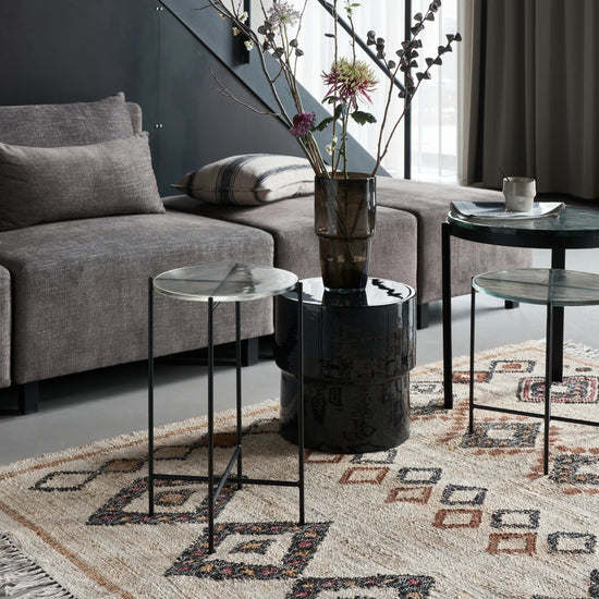 Sidebord, HDTamu, Sort