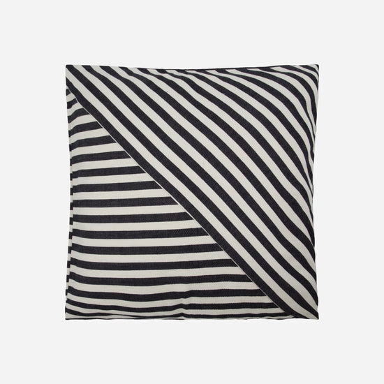 Cushion cover, HDAzy, Black, Off-white
