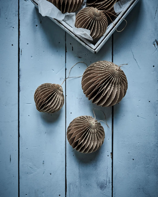 Christmas ornament, HDAlsta, Brown