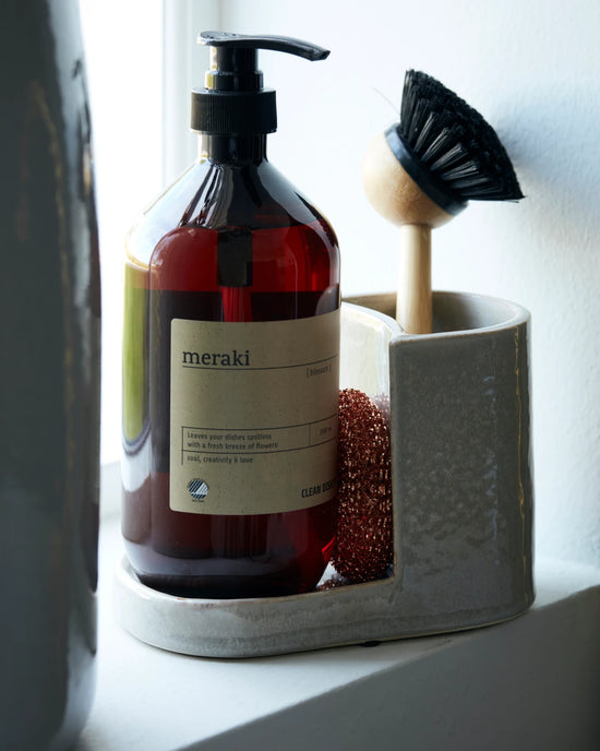 Brush and soap holder, MKDatura, Shellish grey