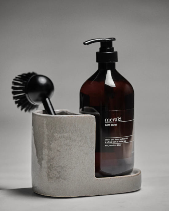 Brush and soap holder, MKDatura, Shellish grey
