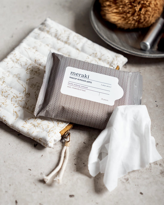 Makeup remover wipes, Aloe Vera,