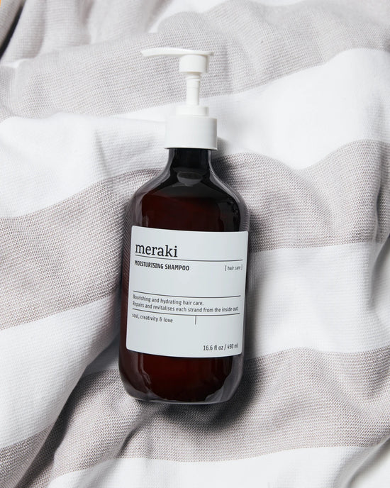 Moisturising shampoo, , 490 ml