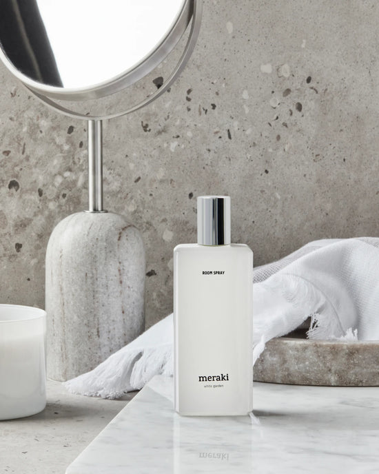 Roomspray, White garden