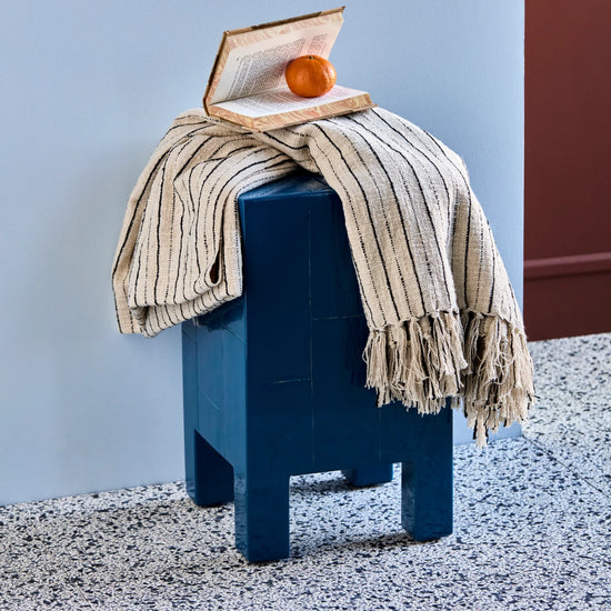 Throw, HDLines, Black;Off-white