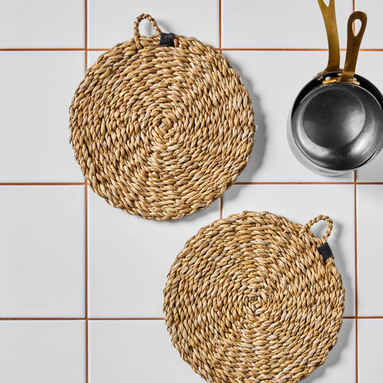 Trivet, NVNaba, Nature