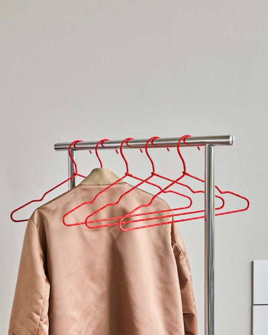 Hanger, HDWire, Red