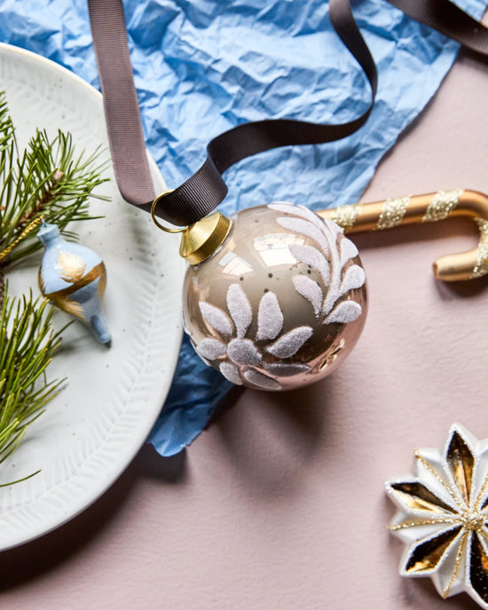 Christmas ornament, HDLuto, Sand