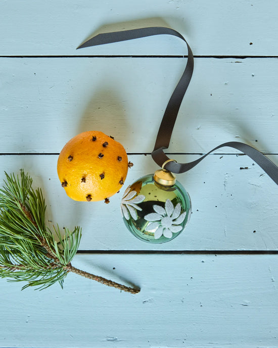 Christmas ornament, HDLuto, Green