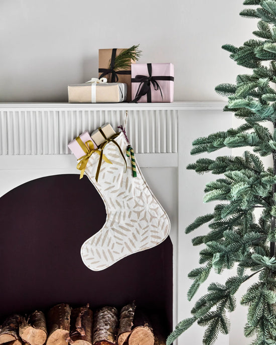Weihnachtsstrumpf, HDClip, Off-White
