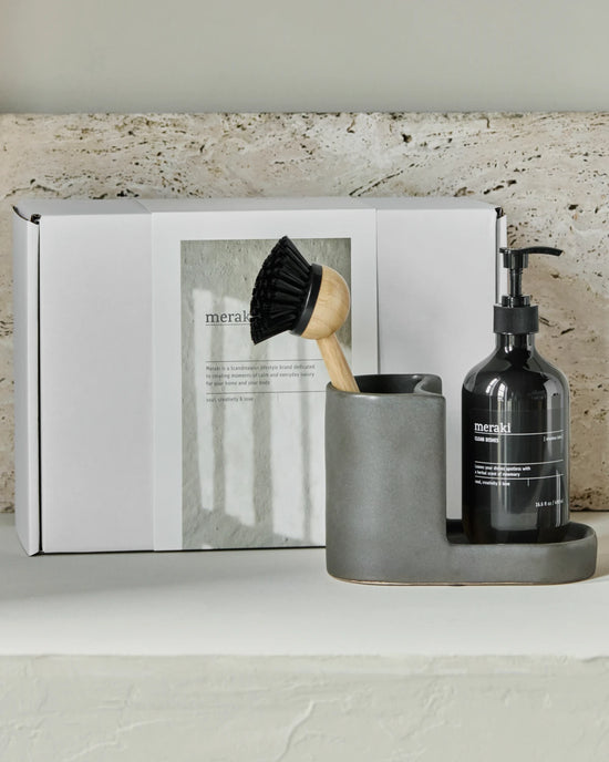 Gift box, dark grey holder + nature brush + shadow lake dish wash, 490 ml