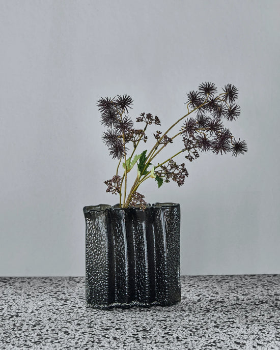 Vase, HDZuri, Tiefer Wald