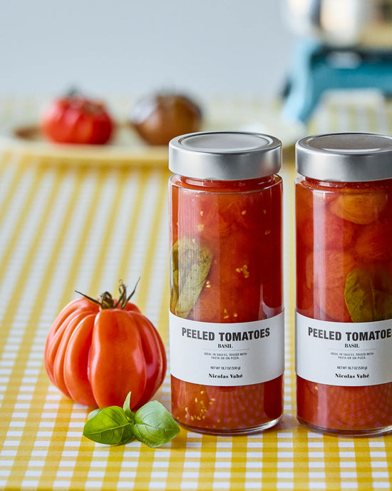 Peeled tomatoes, Basil, 530 g