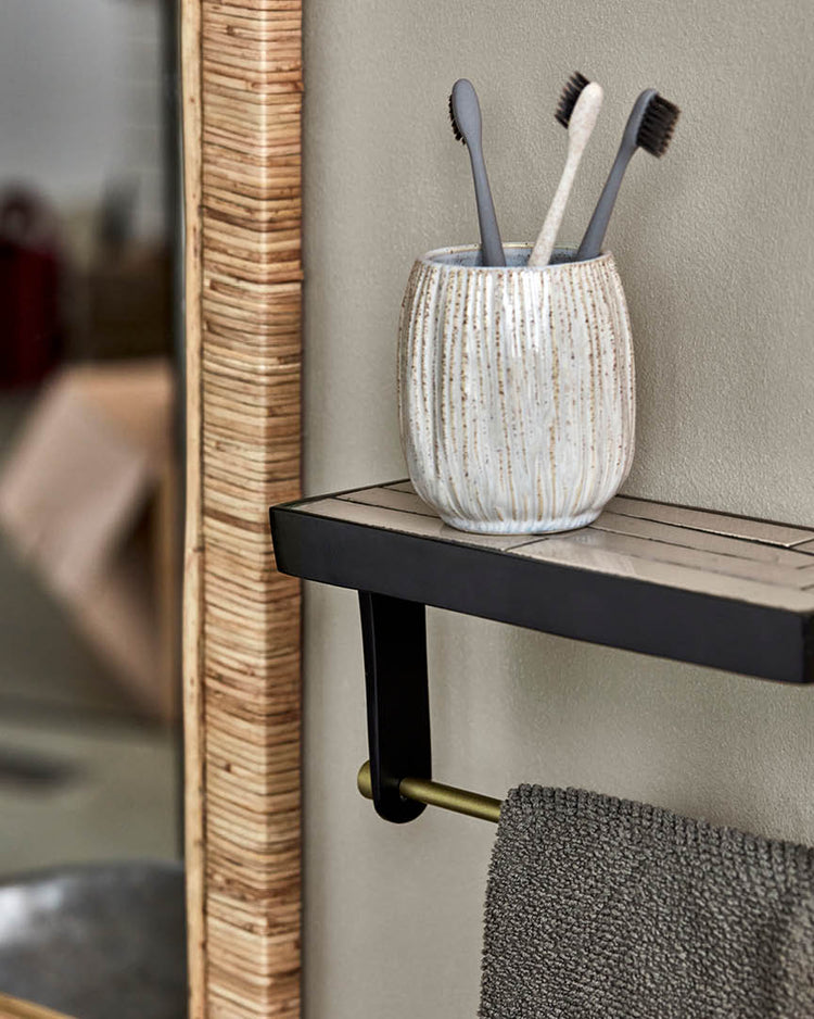 Bathroom accessories
